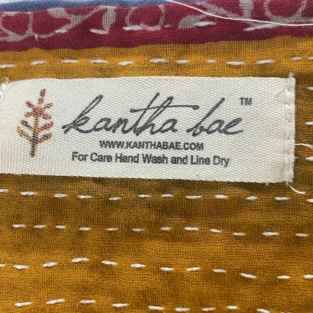 Kantha Bae Headwrap gold, red, blue